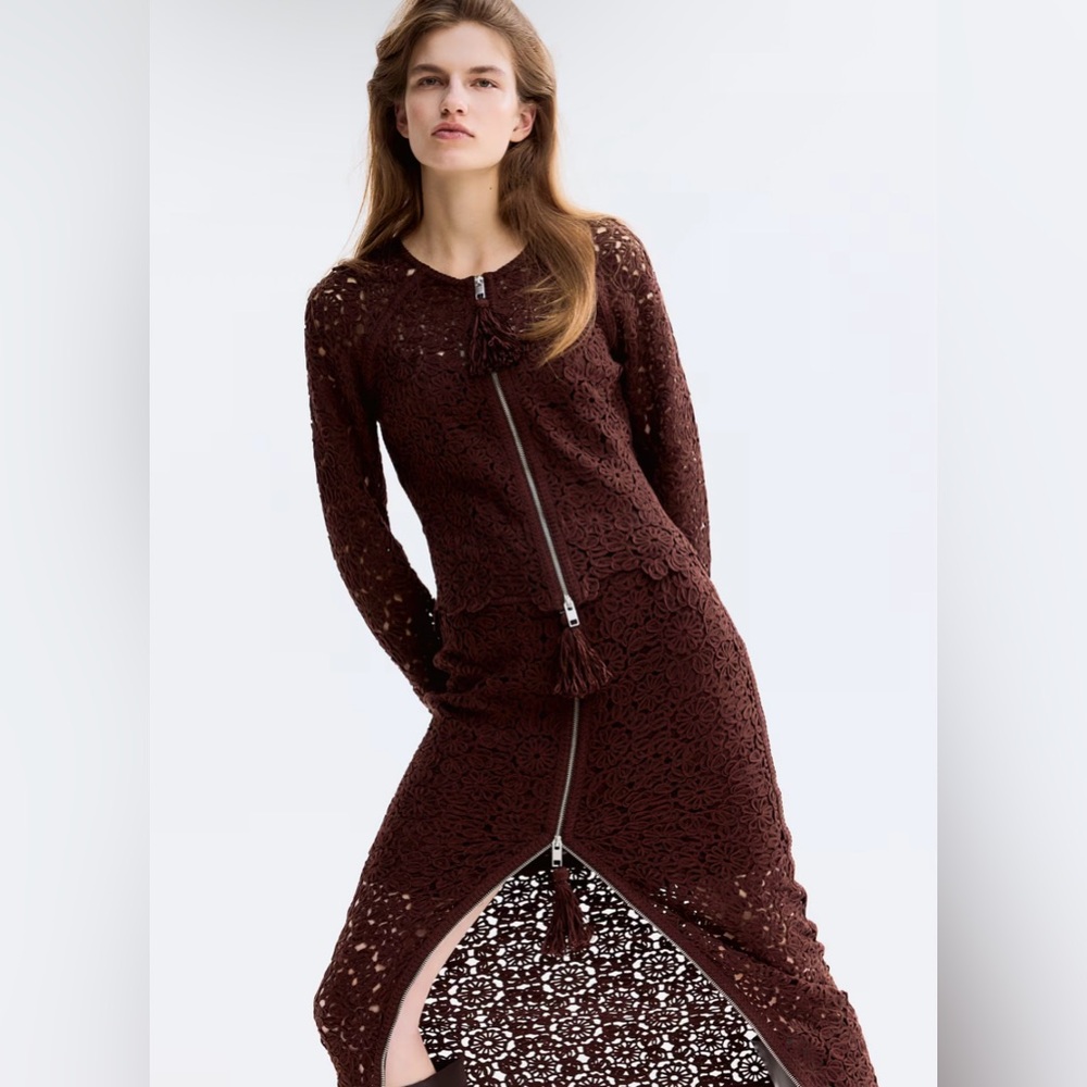 H&M CROCHET-LOOK CHOCOLATE BROWN SKIRT